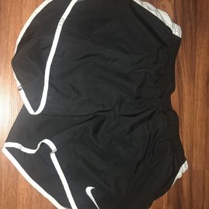 Nike sport short